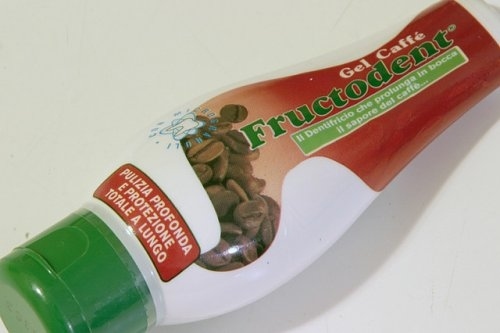 Coffee flavored toothpaste