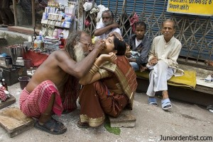Street Dentistry in India