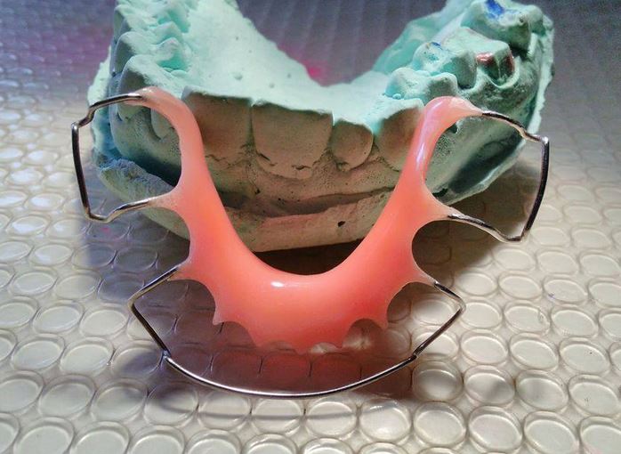 Instructions for How to use Removable Appliances in Orthodontic treatment